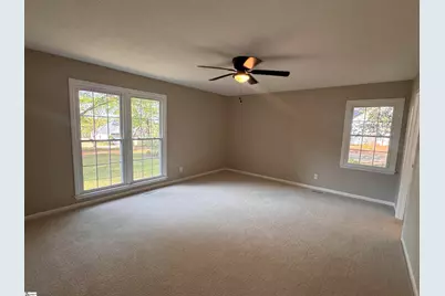 385 Wall Street, Campobello, SC 29322 - Photo 30