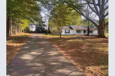 385 Wall Street, Campobello, SC 29322 - Photo 4