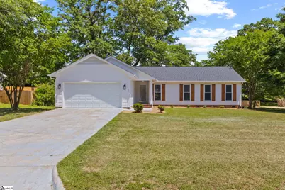401 Belcross Drive, Simpsonville, SC 29681 - Photo 1
