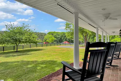 60 Clark Road, Taylors, SC 29687 - Photo 4