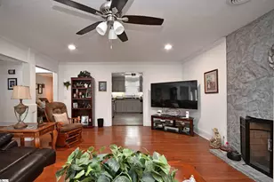 208 Sheffield Ct, Easley, SC 29642 - Photo 14