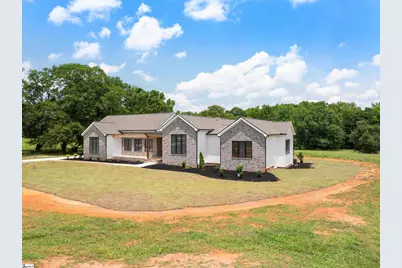 774 Garrison Road, Pelzer, SC 29669 - Photo 2