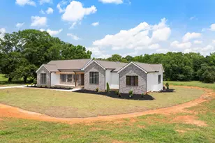 774 Garrison Rd, Pelzer, SC 29669 - Photo 2