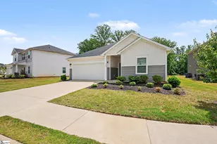 127 Mainsail Wy, Spartanburg, SC 29306 - Photo 2