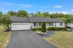 101 Springside Dr, Boiling Springs, SC 29316 - Photo 2