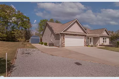 104 Summer Breeze Court, Townville, SC 29689 - Photo 2