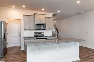 437 Yellow Fox Rd, Greer, SC 29650 - Photo 8