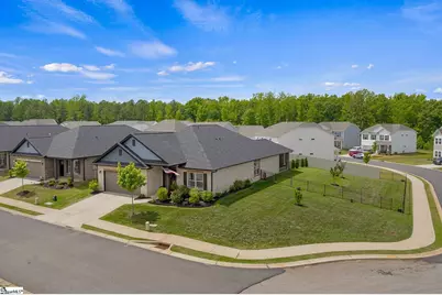 61 Woodcross Drive, Simpsonville, SC 29681 - Photo 2
