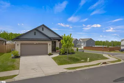 61 Woodcross Drive, Simpsonville, SC 29681 - Photo 2
