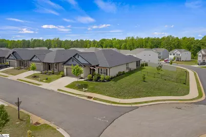 61 Woodcross Drive, Simpsonville, SC 29681 - Photo 8
