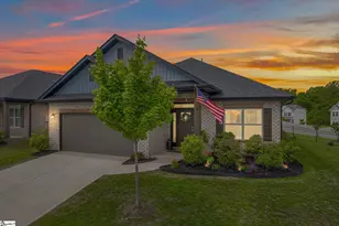 61 Woodcross Dr, Simpsonville, SC 29681 - Photo 1