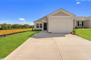 170 Cloverfield Ln, Spartanburg, SC 29303 - Photo 1