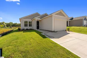 170 Cloverfield Ln, Spartanburg, SC 29303 - Photo 2