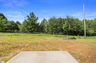 163 Cloverfield Ln, Spartanburg, SC 29303 - Photo 18