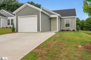 155 Cloverfield Ln, Spartanburg, SC 29303 - Photo 16