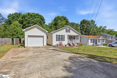 305 Grant Street, Easley, SC 29640 - Photo 2