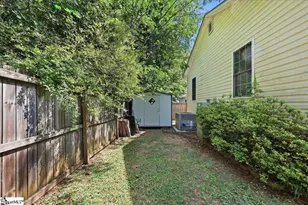 305 Grant St, Easley, SC 29640 - Photo 28