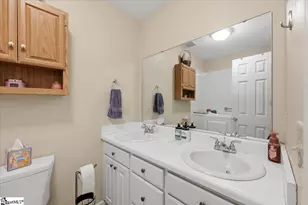 305 Grant St, Easley, SC 29640 - Photo 18