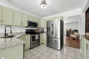 26 Michell Dr, Taylors, SC 29687 - Photo 6