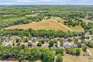 26 Michell Dr, Taylors, SC 29687 - Photo 30