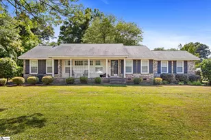 100 Sumter St, Clinton, SC 29325 - Photo 1