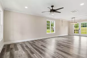 307 Tribble St, Honea Path, SC 29654 - Photo 6