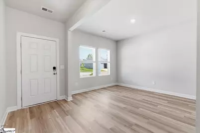 632 Hollybank Street, Fountain Inn, SC 29644 - Photo 4