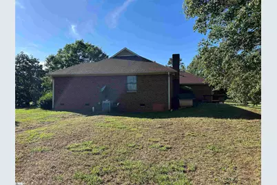 112 Arnold Road, Pelzer, SC 29669 - Photo 2