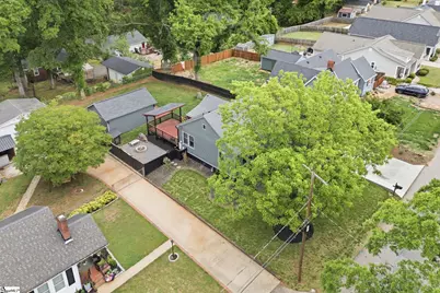 305 Rogers Avenue, Greenville, SC 29617 - Photo 2
