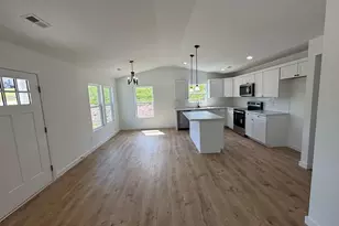 145 Carson Cir, Chesnee, SC 29323 - Photo 8