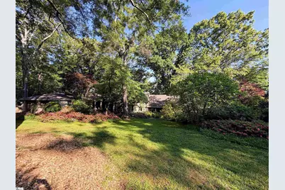 418 Woodland Way, Greenville, SC 29607 - Photo 2