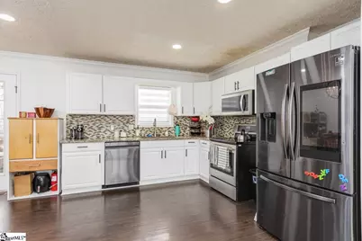 100 Mona Way, Greenville, SC 29611 - Photo 10