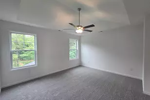 339 E Pyrenees Dr, Wellford, SC 29385 - Photo 18