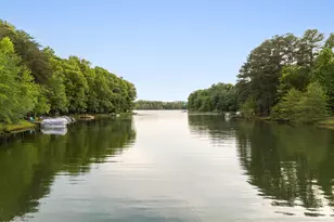1 Rawlins Ct, Greer, SC 29651 - Photo 2
