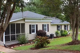 2070 Little Texas Rd, Travelers Rest, SC 29690 - Photo 4