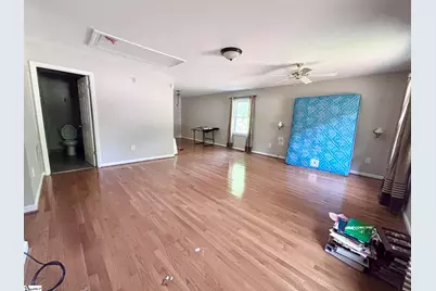 2070 Little Texas Road, Travelers Rest, SC 29690 - Photo 18