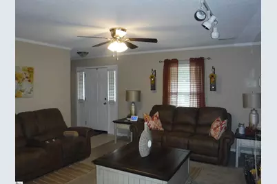 123 Gower Road, Spartanburg, SC 29303 - Photo 2