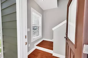 16-B Oakhurst Ave, Greenville, SC 29609 - Photo 2