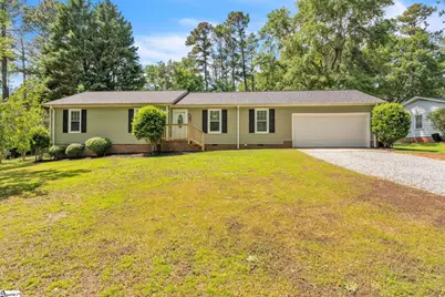 210 Chickamauga Lane, Simpsonville, SC 29681 - Photo 1