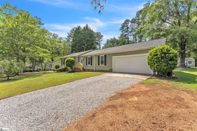 210 Chickamauga Lane, Simpsonville, SC 29681 - Photo 2