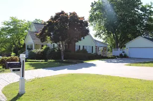 630 College St, Central, SC 29630 - Photo 2