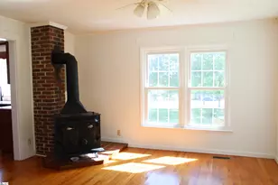 630 College St, Central, SC 29630 - Photo 4