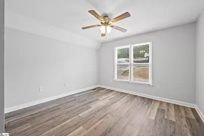 111 Englewood Drive, Inman, SC 29349 - Photo 8