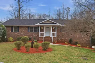 107 Gail Dr, Mauldin, SC 29662 - Photo 2