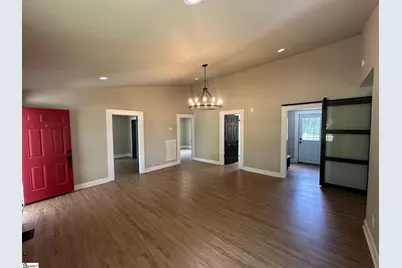 358 N Green River Road, Gaffney, SC 29341 - Photo 8