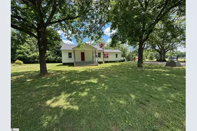 358 N Green River Road, Gaffney, SC 29341 - Photo 2