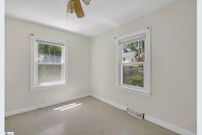 136 Wilford Street, Pickens, SC 29671 - Photo 16