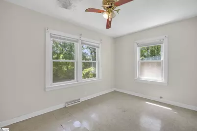136 Wilford Street, Pickens, SC 29671 - Photo 14