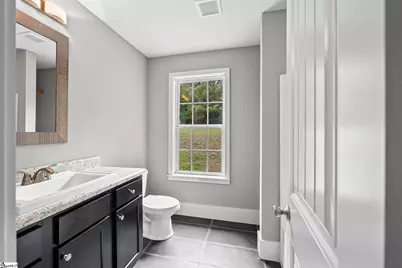 815 E Main Street, Taylors, SC 29687 - Photo 16