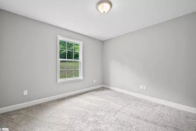 815 E Main Street, Taylors, SC 29687 - Photo 14